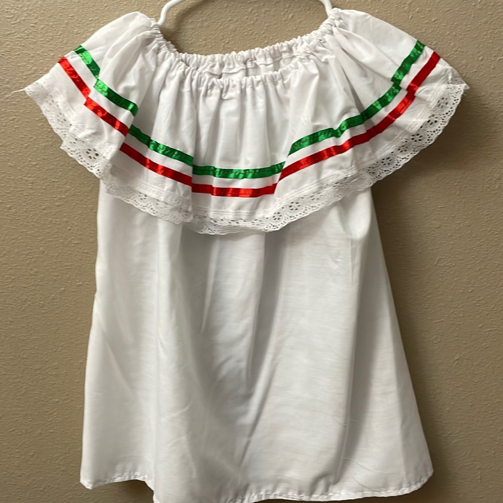 Red, green and white shirt and skirt set